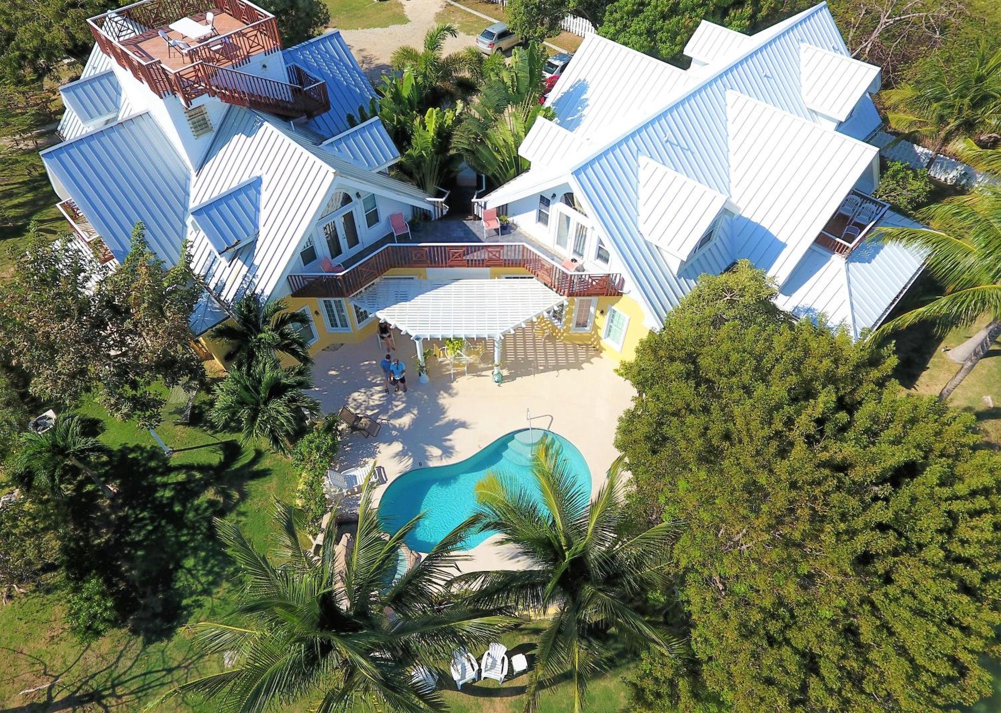 West Bay Shangri-La Boutique Bed & Breakfast المظهر الخارجي الصورة