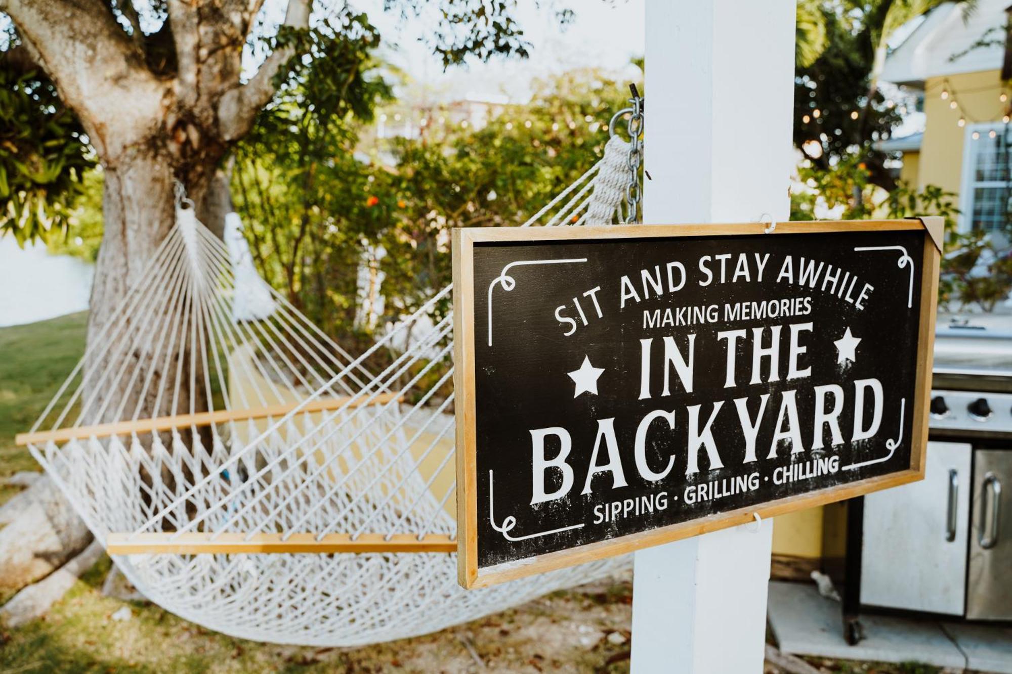 West Bay Shangri-La Boutique Bed & Breakfast المظهر الخارجي الصورة