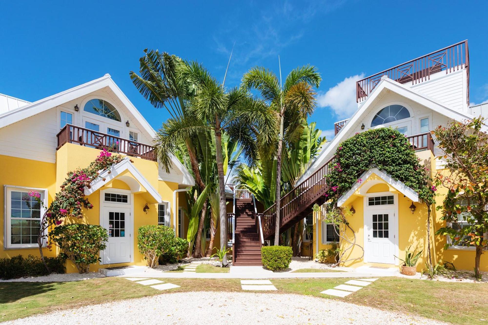 West Bay Shangri-La Boutique Bed & Breakfast المظهر الخارجي الصورة