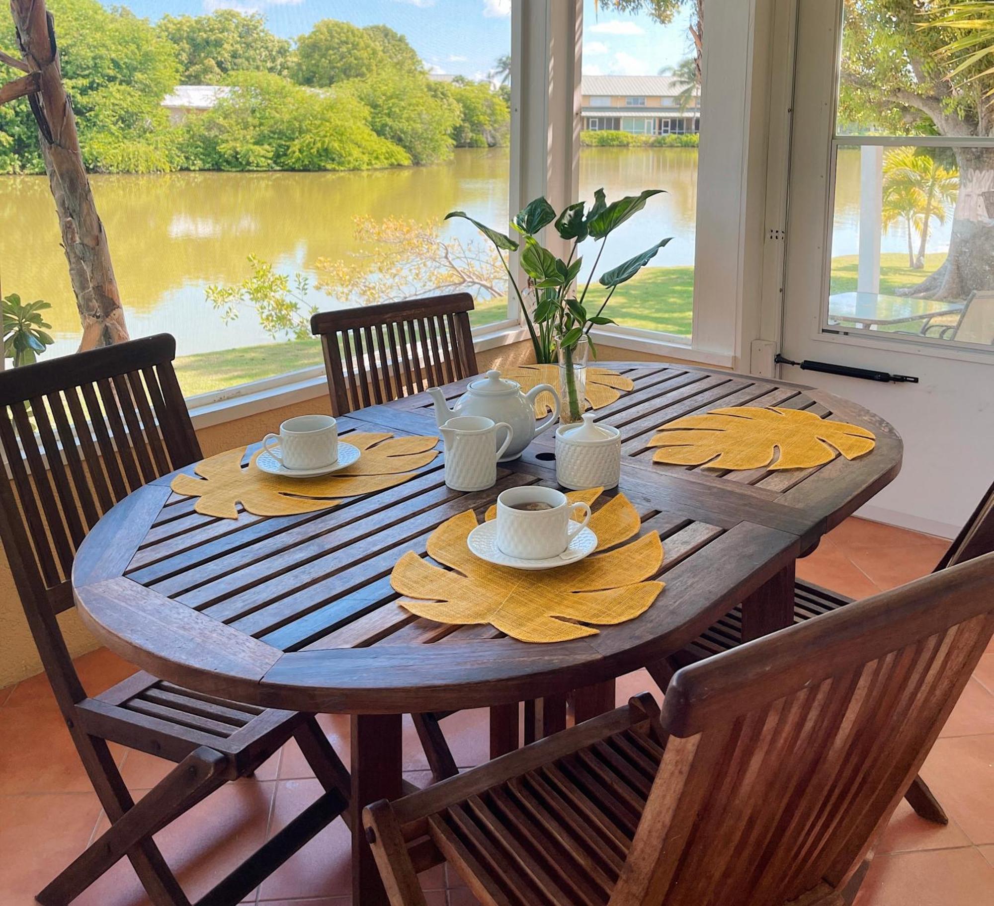 West Bay Shangri-La Boutique Bed & Breakfast المظهر الخارجي الصورة